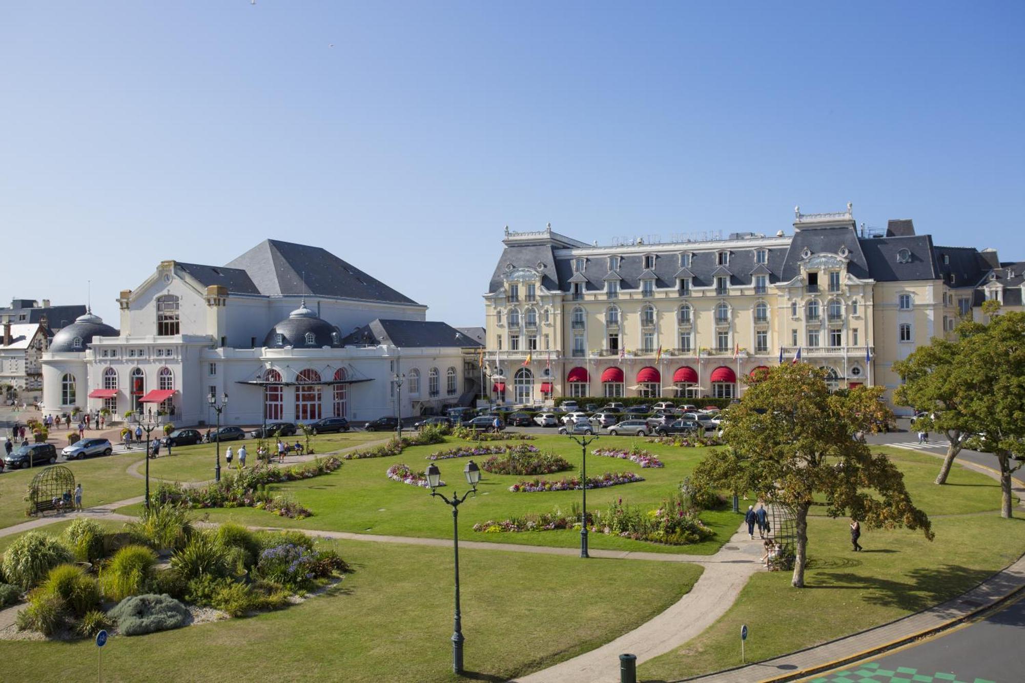 Residence Goelia Green Panorama Cabourg Exterior photo