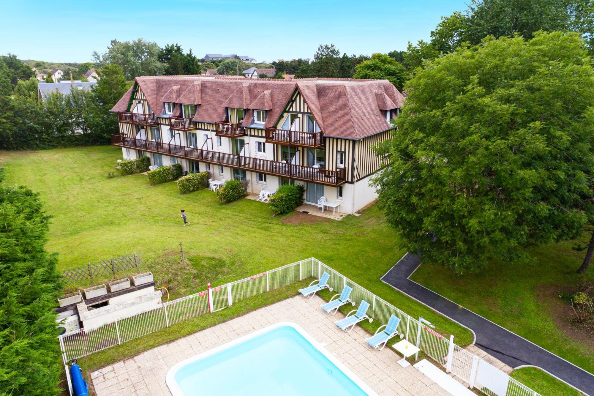 Residence Goelia Green Panorama Cabourg Exterior photo